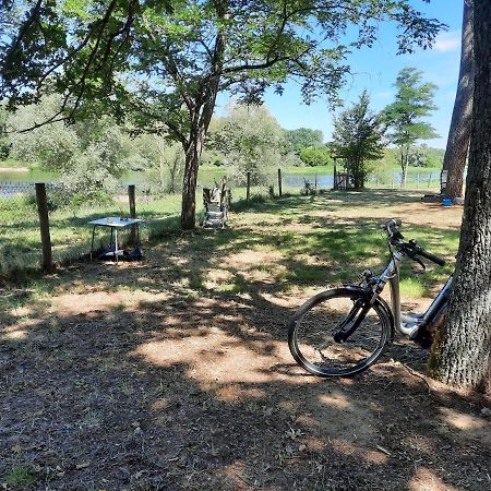 Camping Onlycamp Le Port Saint-Benoît-sur-Loire Extérieur photo